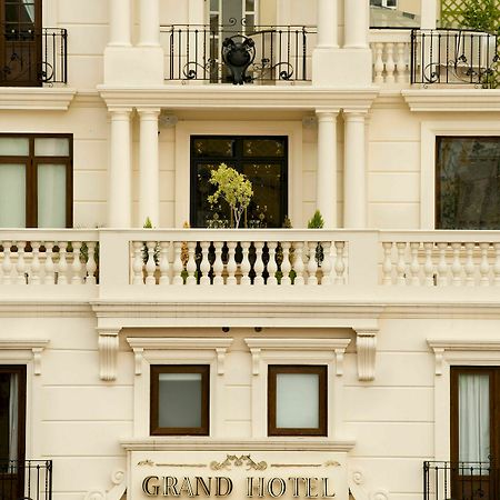 Grand Hotel Tepatitlan Exteriör bild